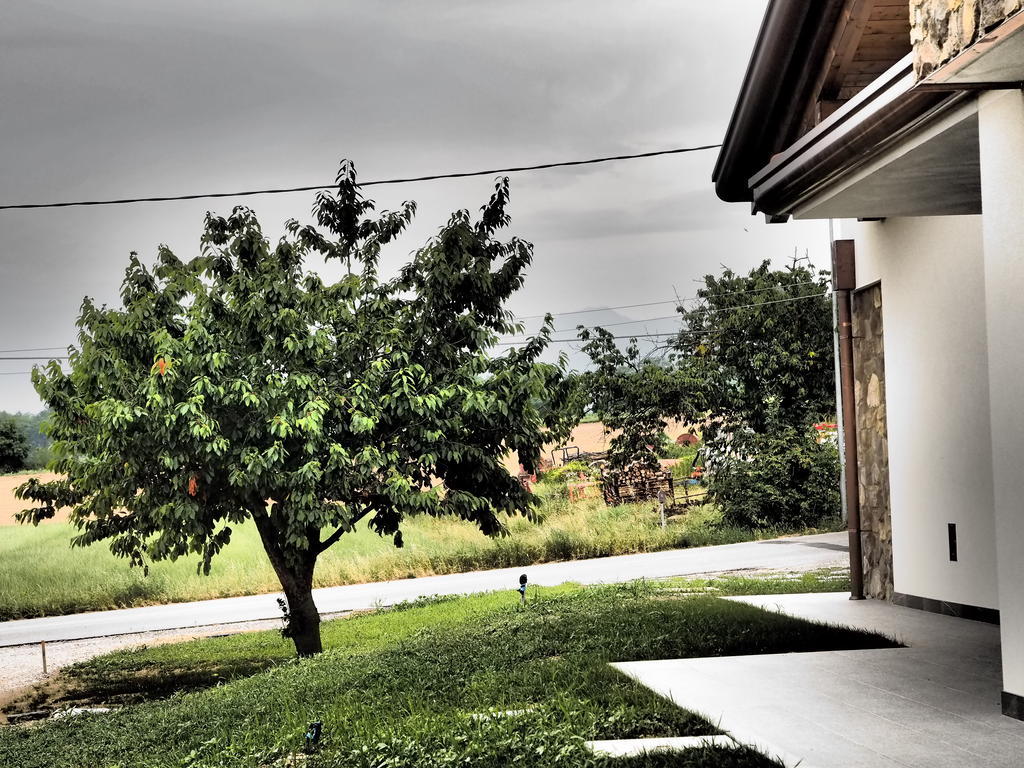 Alloggio Agrituristico Ai Tre Castelli Moruzzo Ngoại thất bức ảnh