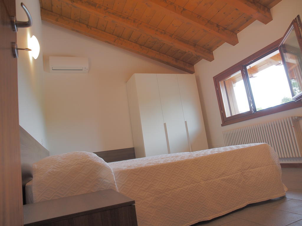 Alloggio Agrituristico Ai Tre Castelli Moruzzo Phòng bức ảnh