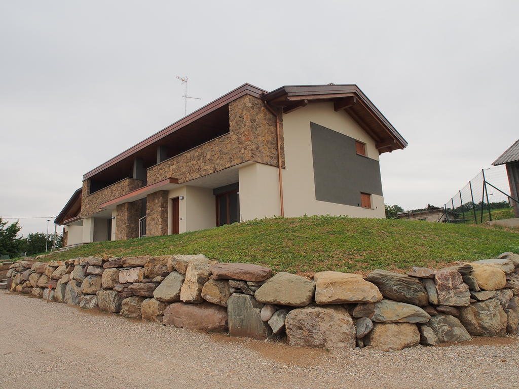 Alloggio Agrituristico Ai Tre Castelli Moruzzo Ngoại thất bức ảnh