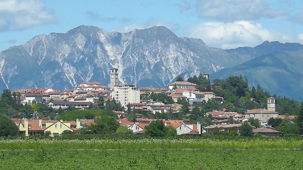 Alloggio Agrituristico Ai Tre Castelli Moruzzo Ngoại thất bức ảnh